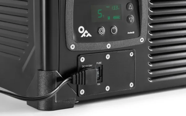 Nevera Portátil Indel B Travel Box TB Black Steel 74 litros 12VCC 65W